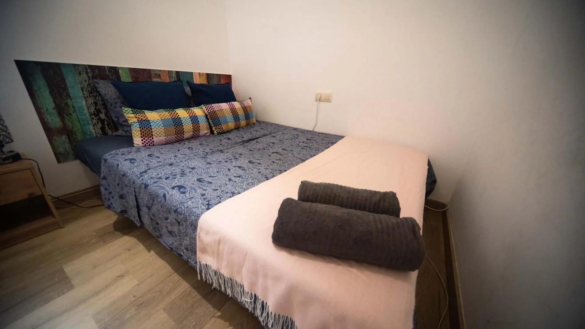 Hostel By Barcelona Port Rooms